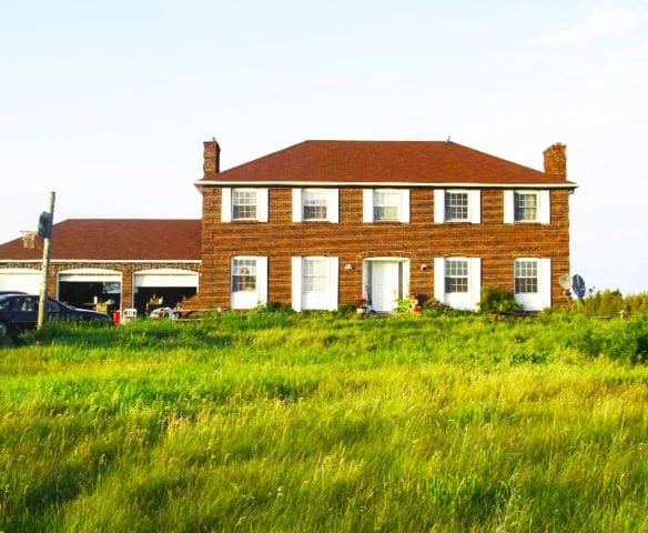 Charming House in West Ottawa