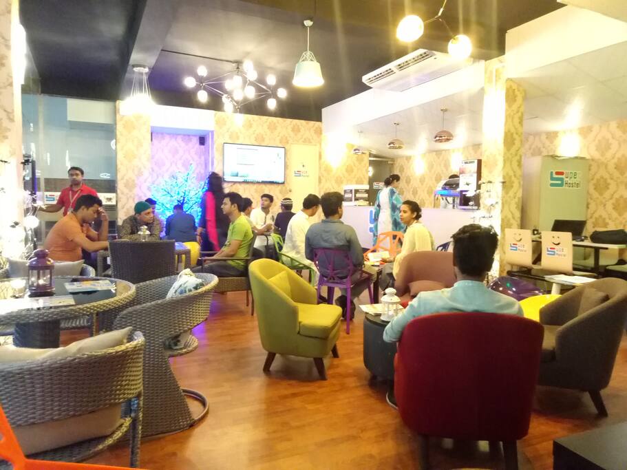 Super Hostel Lobby