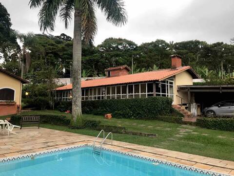 Cottage near the wine route in S. Roque
