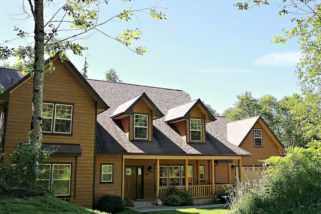 Secluded Retreat with Hot Tub!! Houses for Rent in Mossyrock