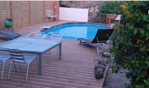 25-bed gîte with pool in southern Ardèche