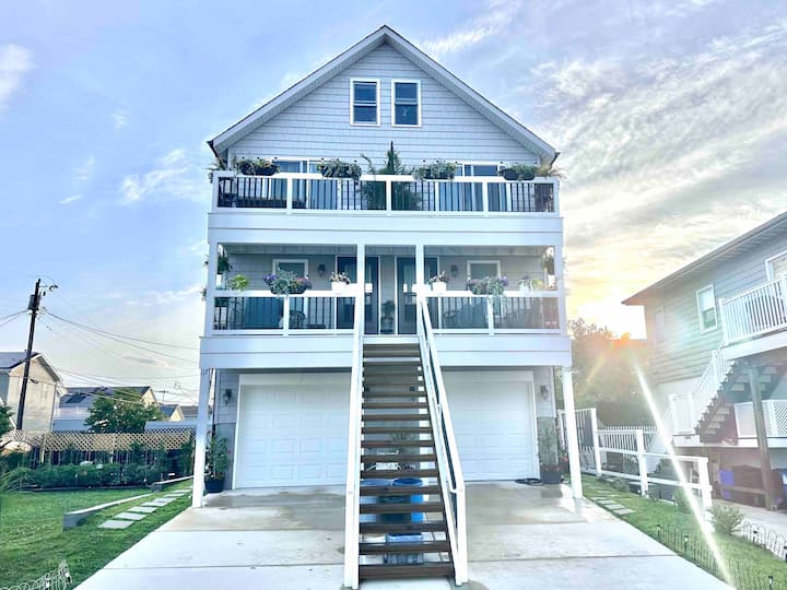 Newly Renovated Condo In The Heart Of Ocean City - Ocean City, NJ
