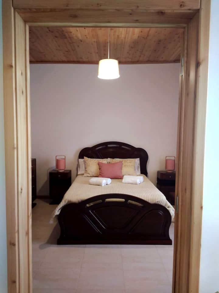 Dormitorio principal /habitación principal.