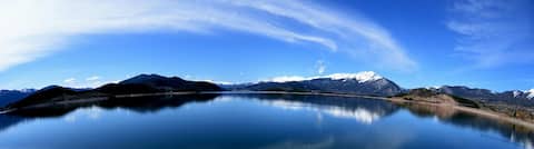 Top performing Airbnb: Lake Dillon - Summit County Best Awaits YOU! in Dillon