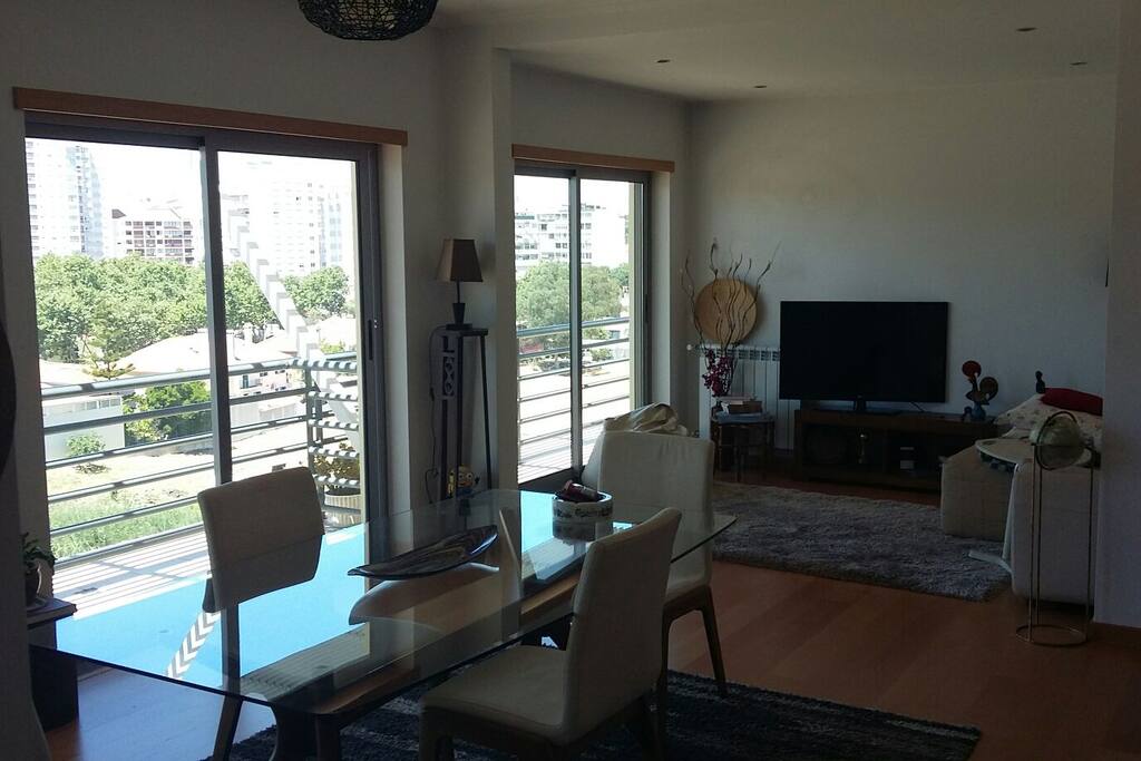 Living room: sunny and warm energies