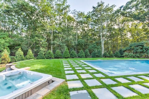 Successful Airbnb property: Sag Harbor Getaway-Booking Spring/Summer 2026! in Sag Harbor