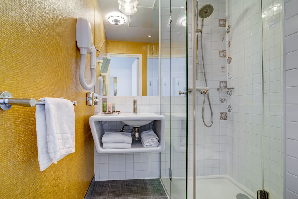 Salle de bain / Bathroom