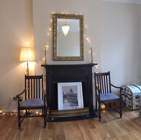 Very spacious apartment right in heart of London