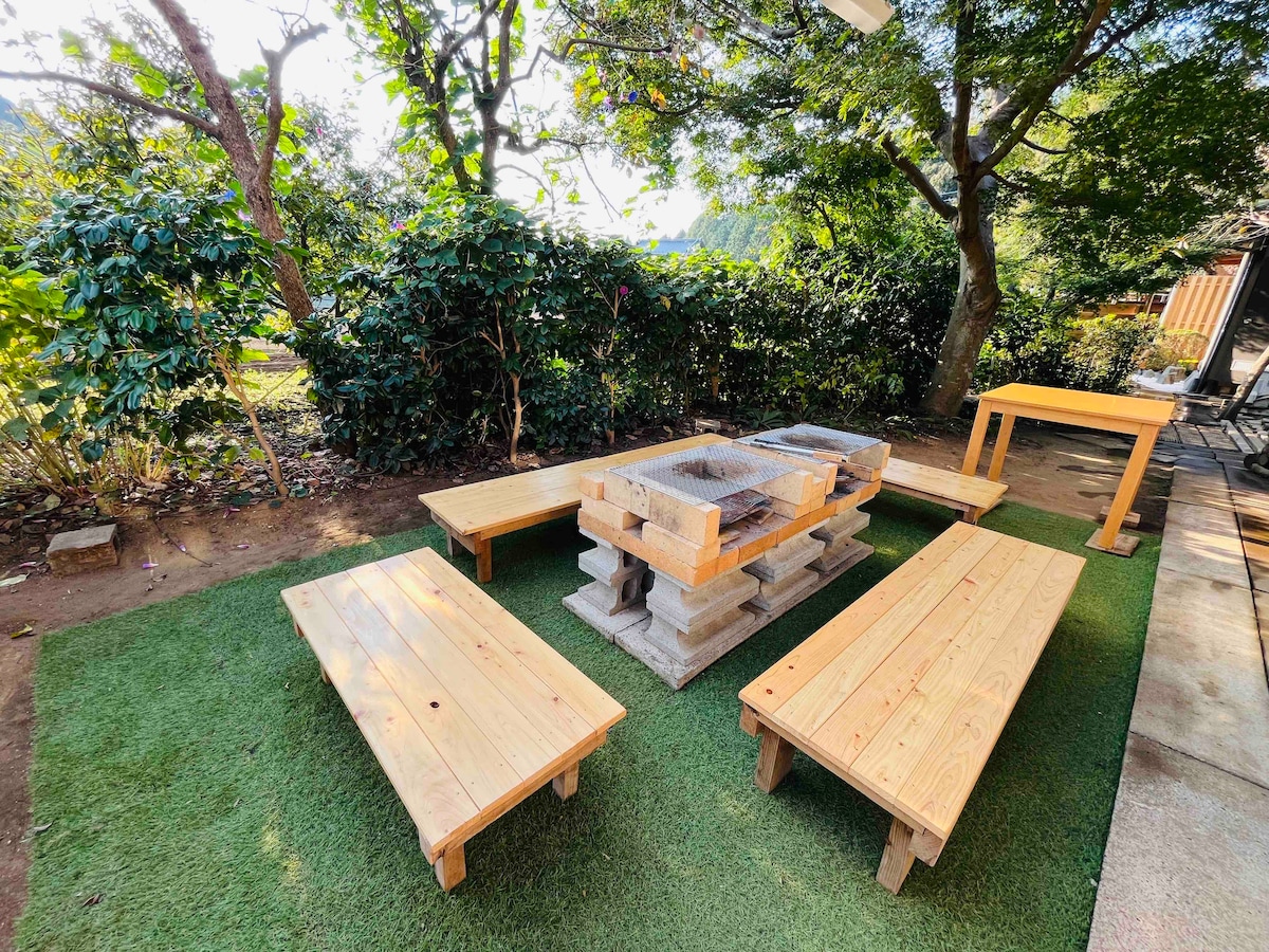 やまだい 1組限定 庭でBBQ！釣り・ライブ・ゴルフ 元居酒屋の宿 椿/民泊