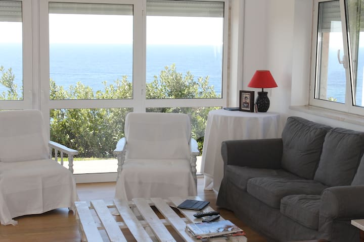 Ribamar/Ericeira Family Surf House