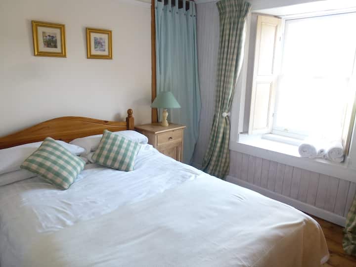 Chumba cha kulala 2 - Kitanda cha watu wawili 