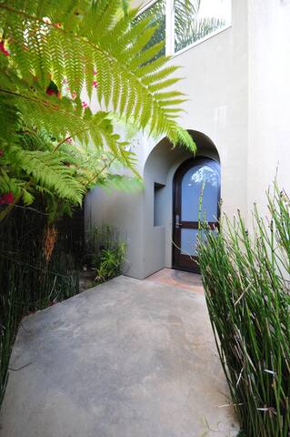 Unique architectural townhome gallery image 2