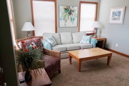 Sheila's Tri-Village Inn