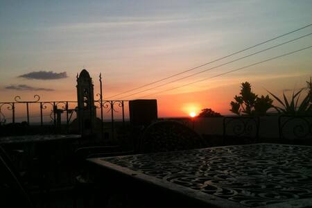Hostal LaJulia "Heart of Trinidad"