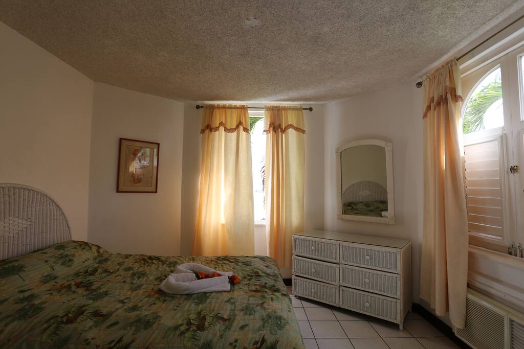 Spacious bedroom with AC