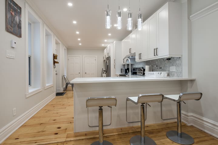 PENTHOUSE DOWNTOWN MONTREAL 1BEST LOCATION HIGHEND