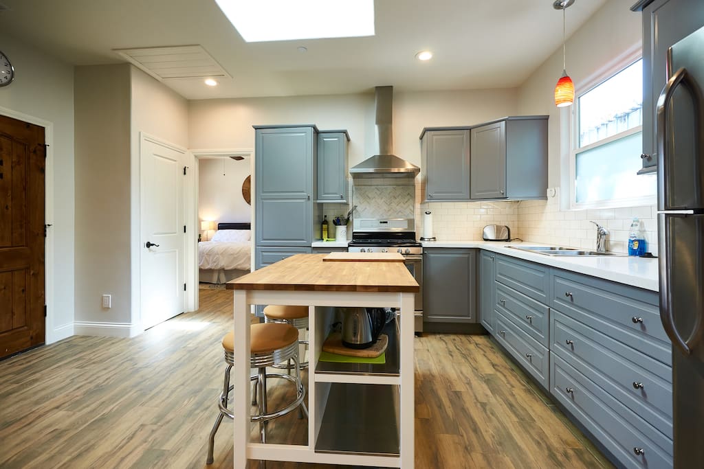 Fully stocked and functional kitchen