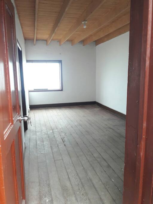 Amplias habitaciones