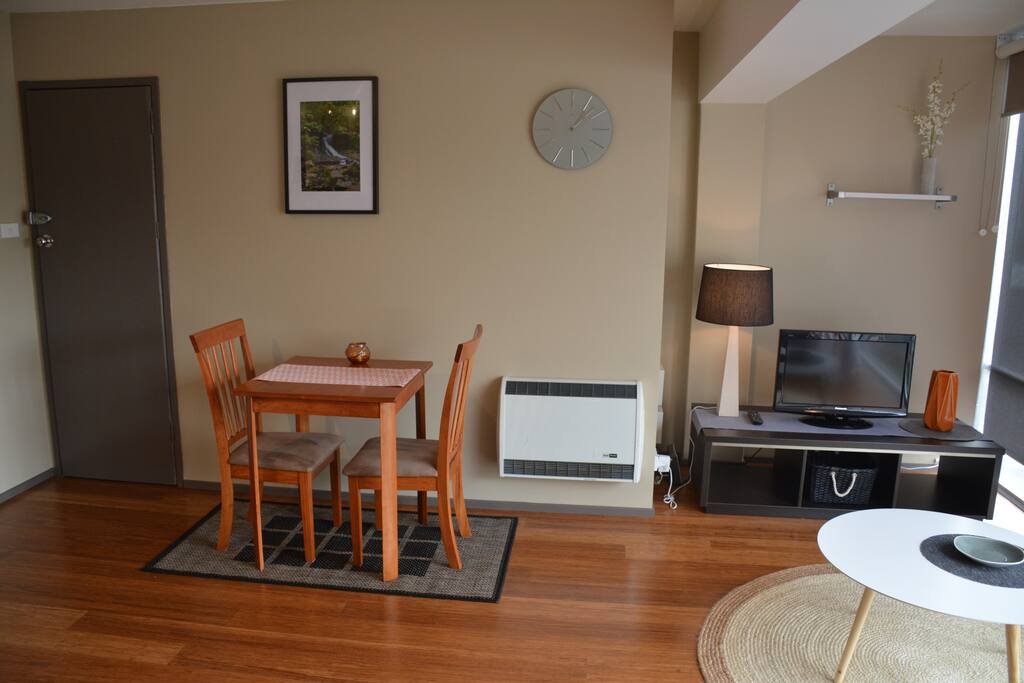 Fast NBN wifi, heating, and plenty of space to relax
