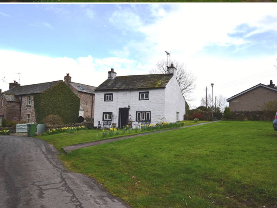 White Cottage Askham Lake District National Park Houses for Rent in