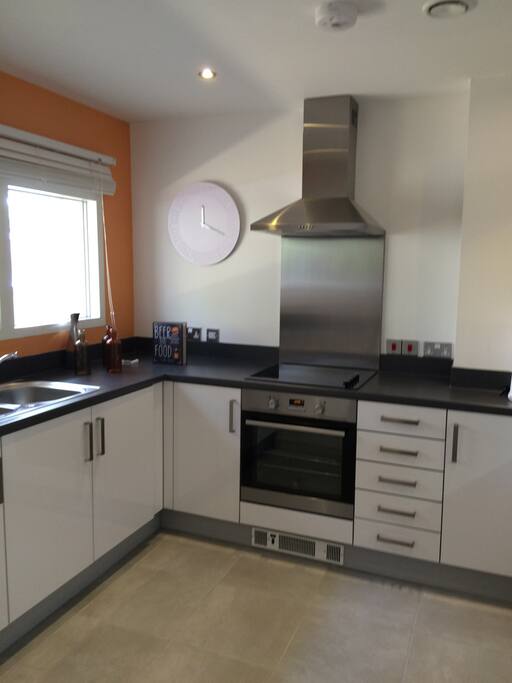 Seperate Kitchen with Cooker Microwave, Nespresso