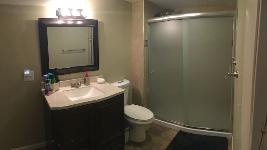 Perfect Getaway S. KC By IHOP, Cerner & Arrowhead?