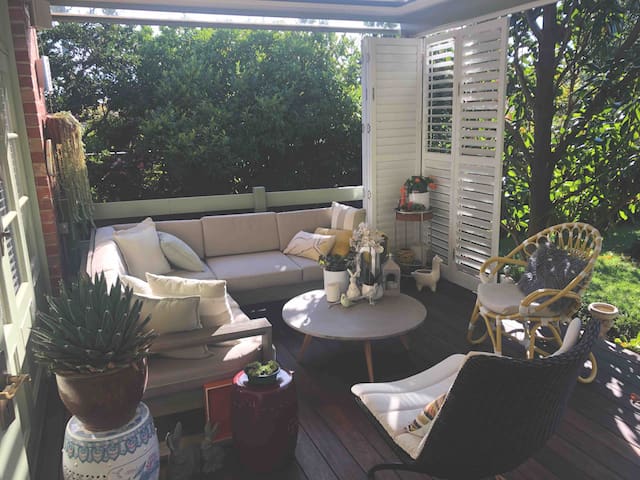 3 Bedroom, 3.5 bathrm, Home w double garage