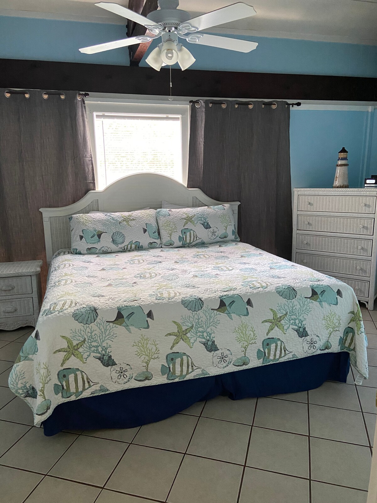 Საწოლი 193 × 203 სმ