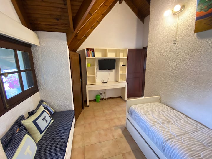 Спална соба бр .4