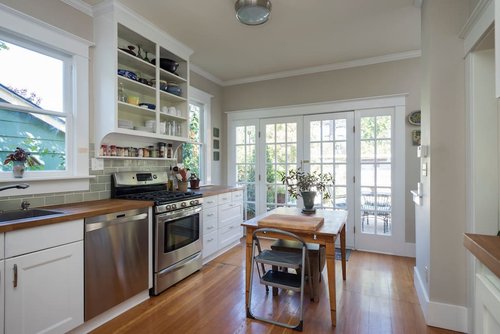 The kitchen has a dishwasher and gas range. Spices and condiments are supplied for your convenience.