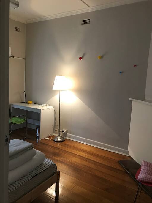 Single Bed Room