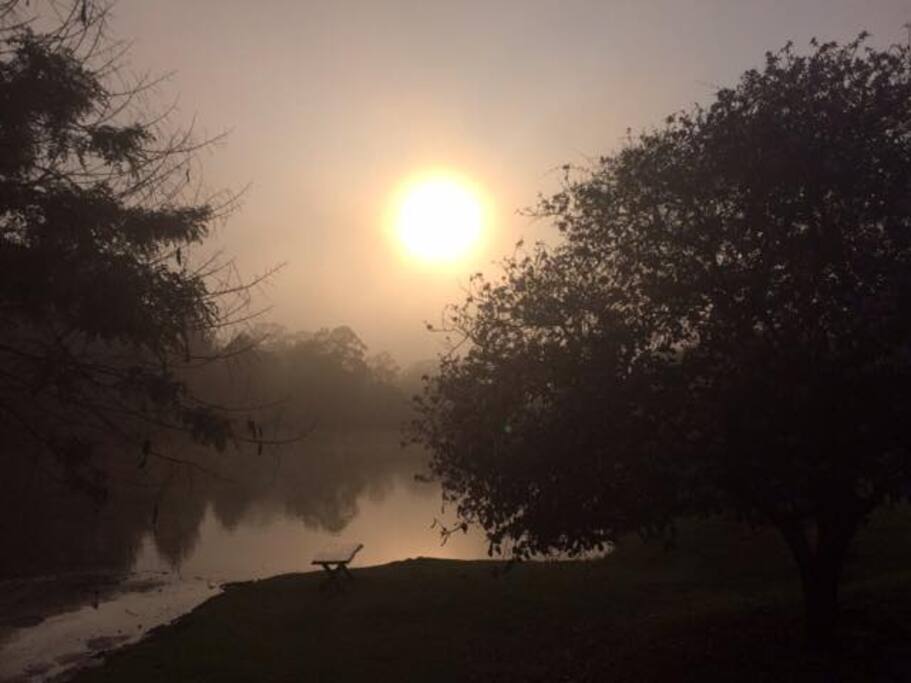 Amanhecer no condmínio