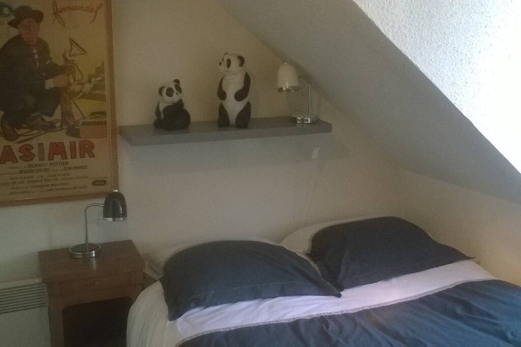 Chambre lit 140
