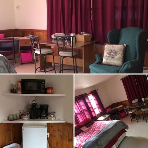 Airbnb Marquette Vacation Rentals Places To Stay Michigan