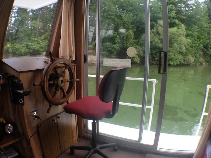 Top 5 Houseboats In Ontario, Canada Updated 2024 Trip101