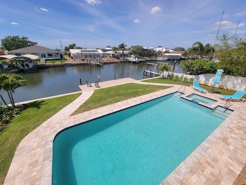The Pearl in Palmetto with Pool
