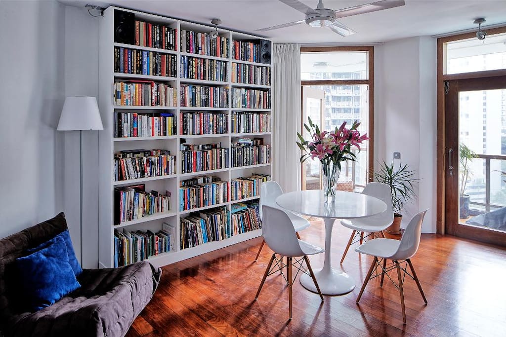 Library and Casual Dining