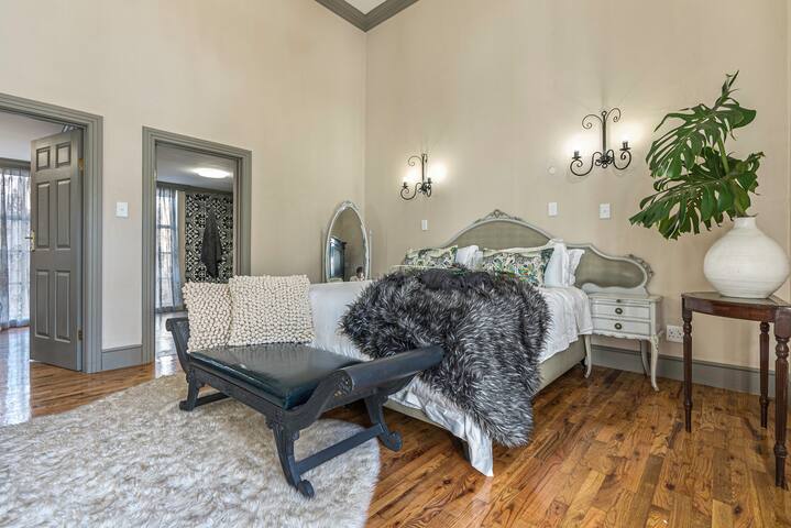 Lovely guest house gallery image 2