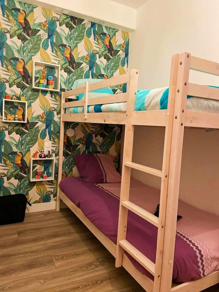 საძინებელი 1