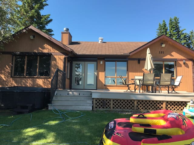 Airbnb Pigeon Lake Vacation Rentals Places To Stay
