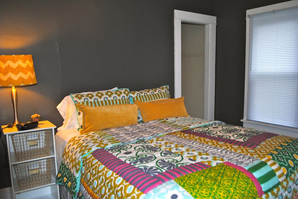 Queen size bed