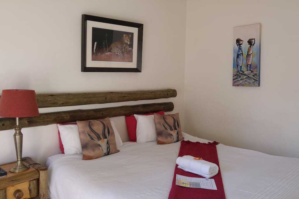 Room 8 - Standard Double / Twin Room