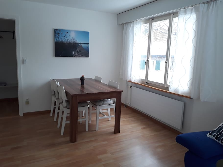 Wohnzimmer - Esstisch