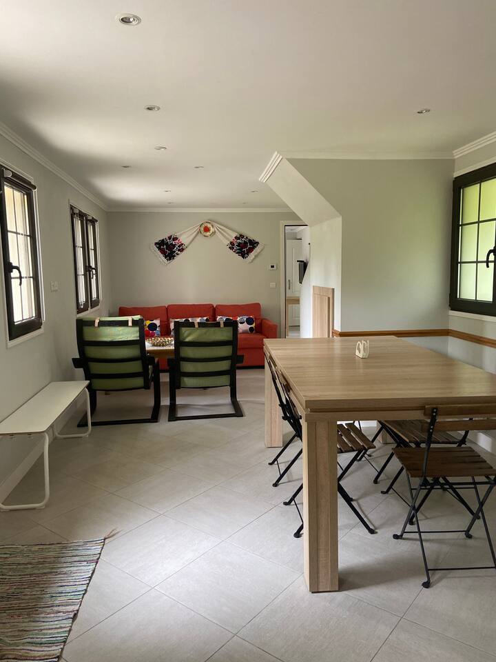 მისაღები ოთახი