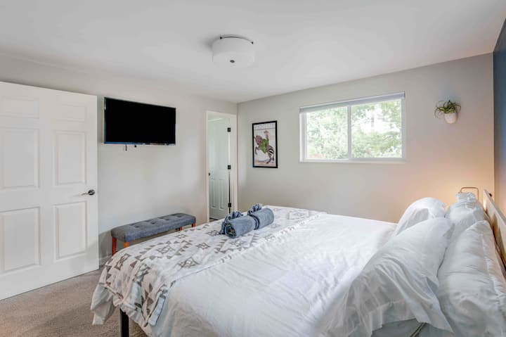 BR 1: Main floor | King bed, attached private bathroom, Roku TV | memory foam mattress, fan, alarm clock