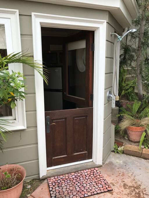Dutch Door. Screens and air conditioning not needed in Laguna Beach
