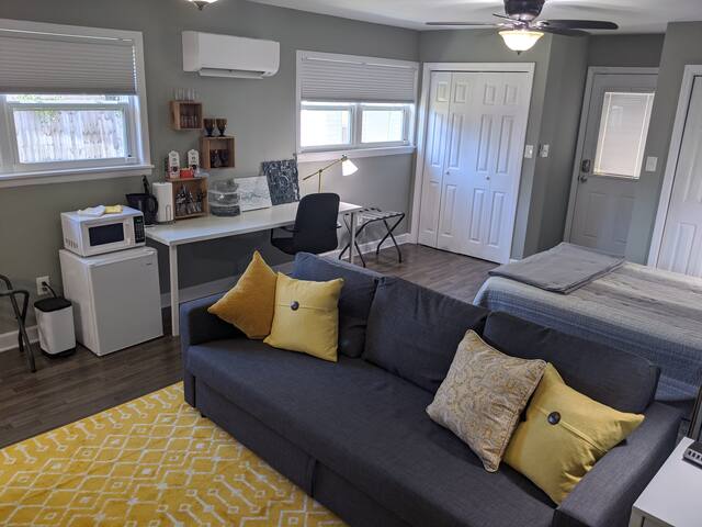 East Hill Private Guest Suite