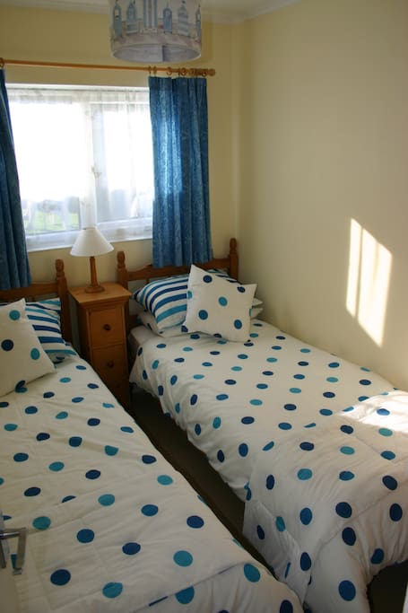 Second bedroom