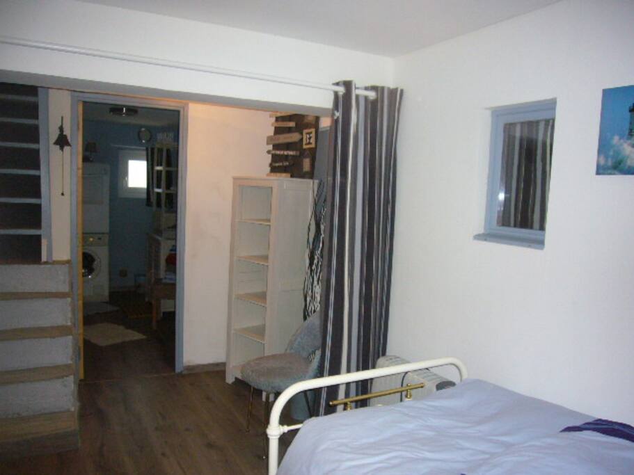 La chambre et sa salle de bain privative