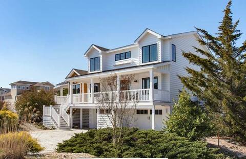 Cape Shores Luxury - NEW Pool, Beach, Pier, Park!